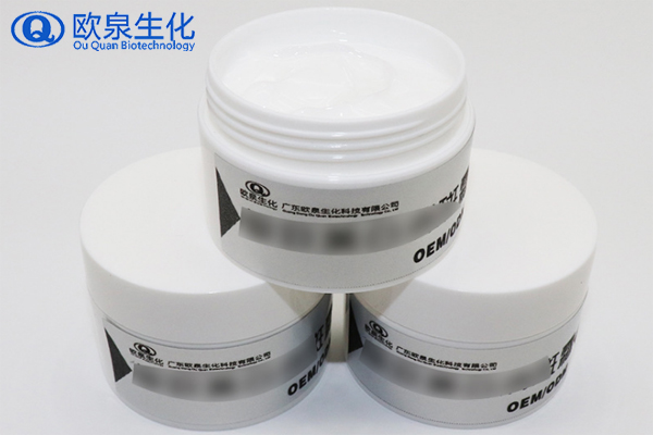 祛斑廠家:導(dǎo)致肌膚長(zhǎng)斑的原因有哪些？