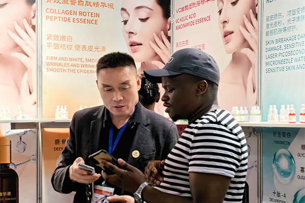 重磅！廣東歐泉集團(tuán)（南非）貿(mào)易博覽會完美收官！